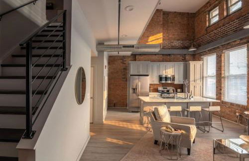 BUBBLES FANTASY SUITE Explore OTR and Rhinegeist - Foto 4