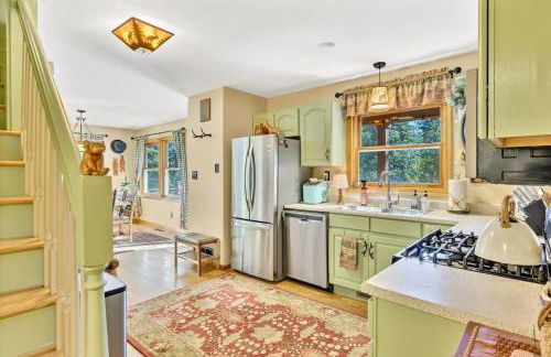 Family & Dog Welcoming Lodge with Hot Tub & Games - Foto 4