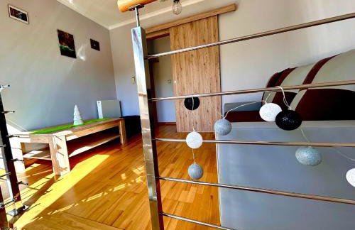 My Universe Mezzanine Apartment Tęczowe Wzgórze - Photo 23