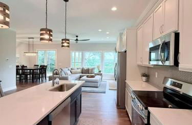 The Overlook at Lake James - Foto 27