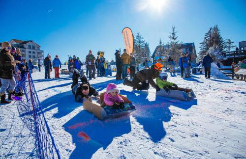 Stroll to Slopes, Village Area, Ski in-out MtLodge 269 - Foto 14