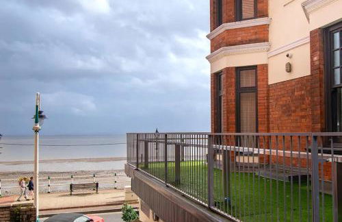 Seafront Cottage - The Nook - Photo 14
