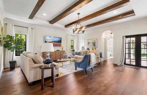 Elegant 4BR Home Guest House Private Yard - Foto 64