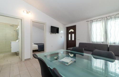 Maca Apartments & Suites with Heated pool near beach 50m - Foto 69
