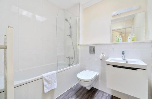 Surreys Secret Retreat for family & friends - Pass the Keys - Foto 32