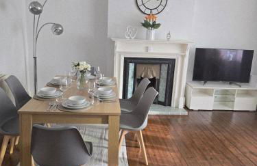 Coastal Comfort in Leigh Ideal for Work & Leisure - Foto 3