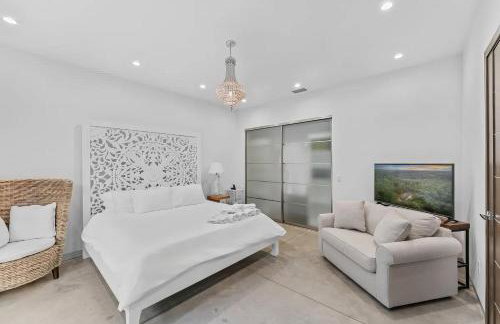 Floral City Oasis - Pool, BBQ Area & Forest View - Foto 6