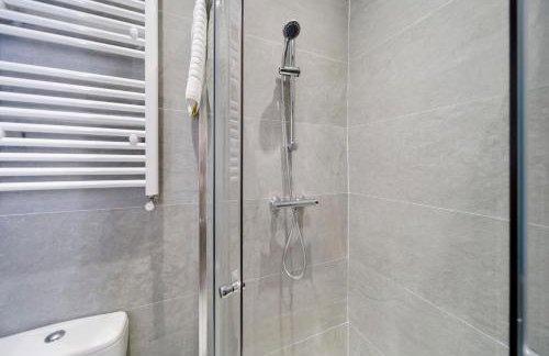 Magee Town House 'Sleeping 8 guests' - Foto 9