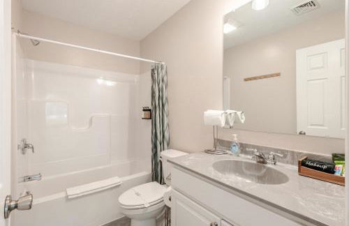 The Hangout Haven - Theater, Hot tub, Pickleball, Ping pong, Firepit - Foto 20