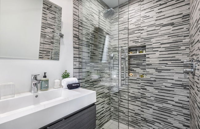 Lindenhurst - Photo 23