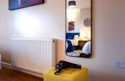 Near Uni and Hospital - Long Stays - Fast Wi-Fi - 15 Mins to City - Foto 5