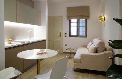 Golden Luxury Suites - Foto 71
