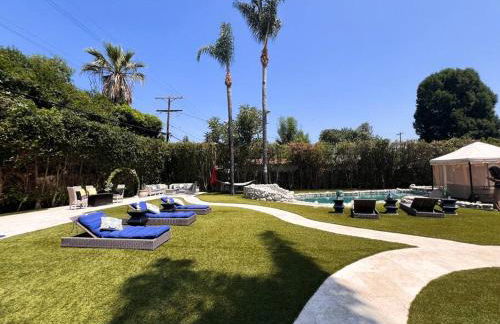 Luxury Oasis in Central Valley w Pool & Spa Topeka - Foto 1