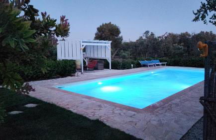 Trullo Amalia con piscina privata - Foto 35