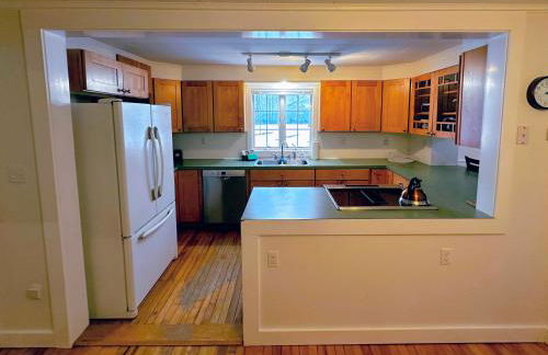 Experience the Rocks Estate like never before with a stay at the Gardeners Cottage! - Foto 15