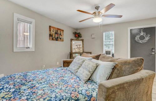 Red Rock Loft! Trails Apartment w BBQ & Fire Pit - Foto 13