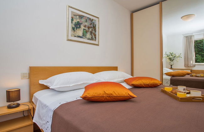 Spacious and Modern 1st Floor Apartment With Private Garage, Wi-fi - Foto 3