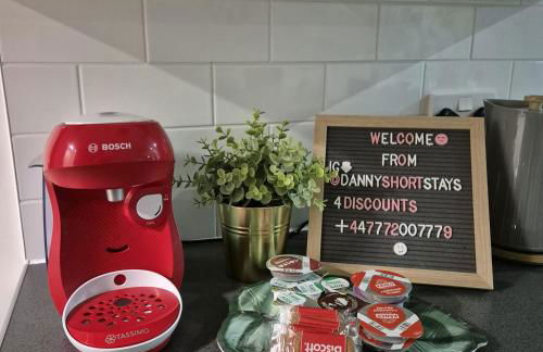 Runway Hse Luxe 5 Bed, with King sized Beds, next to Aiport & NEC, JLR 5 mins - Foto 6