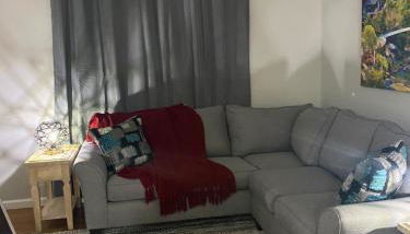 Hiker's Retreat modern 3 bedroom home with 2 baths - Photo 4