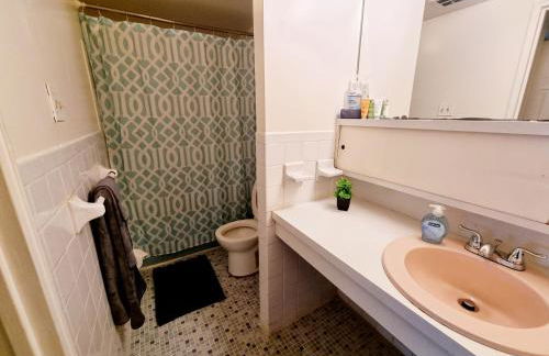 Large 2BR2BA Apartment Ideal for Long Stays - Foto 14