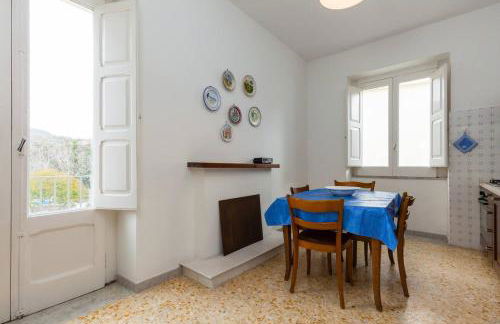 Spacious apartment in Ceraso with mountain view - Foto 1