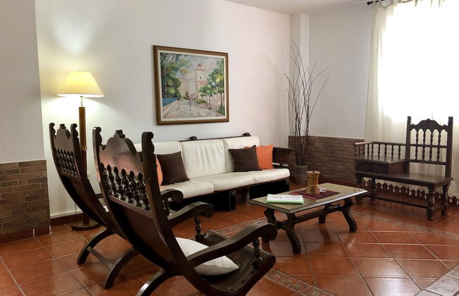 Apartamentos Los Verodes - Photo 29