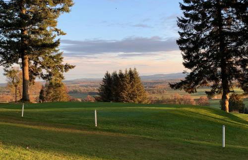 Private detached cottage sleeps 4 - Photo 44