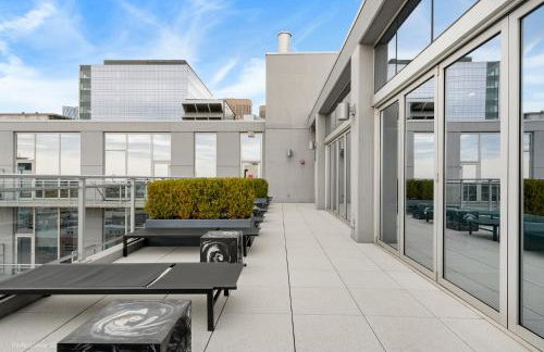 Jeffjack Heated Pool Penthouse in Chicago's West Loop - Photo 23