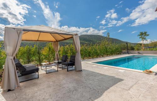 Holiday House Omis - Naklice - Photo 9