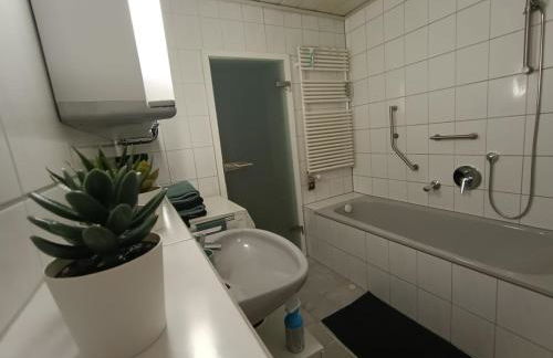 Altdorf Zentral 3, Stadtnähe NBG, 2 BR, 4 Pers - Foto 12