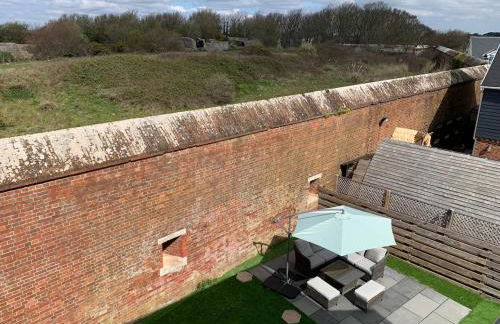 Fort View- Totland - Photo 43