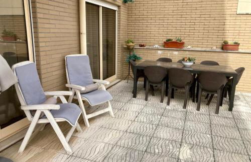 Rocha’s Apartment REMODELADO! Na praia com terraço - Foto 5