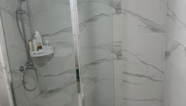 Los Palmeros - Foto 4, Shower