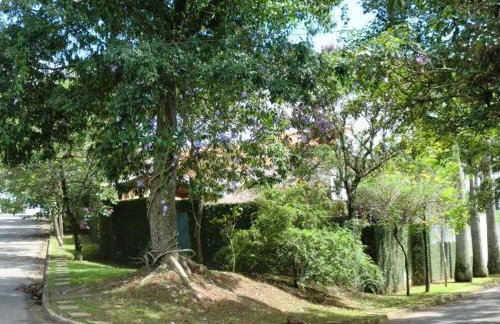 Pousada - Flat - Kitnet Mobiliada - 25m2 de Conforto e Segurança - Perto de Tudo - Foto 29