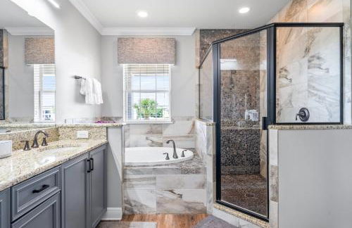 Boutique Luxury Home, Private Pool Close to Disney REU101 - Foto 97