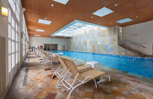 Luxuoso resort cinco estrelas com vista para o mar - Foto 25