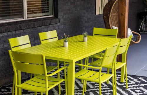 Wild West Disco Haus 2! New Hot Tub, Patio + Gym - Foto 16