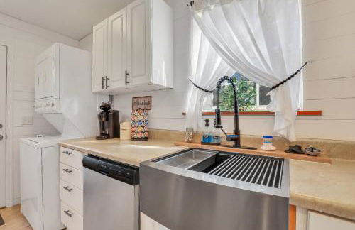 Charming Lowcountry Cottage in the Heart of Beaufort, SC - Foto 13