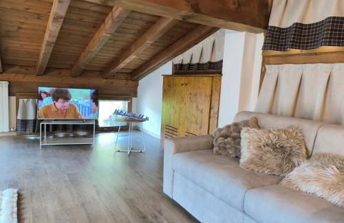 Chalet San Gervasio by Holiday World - Photo 11