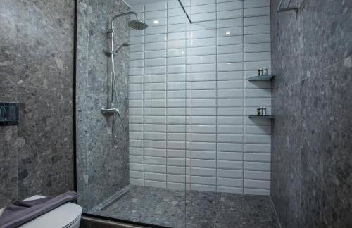 GM Apartments-Rhodes Luxury Living - Photo 14