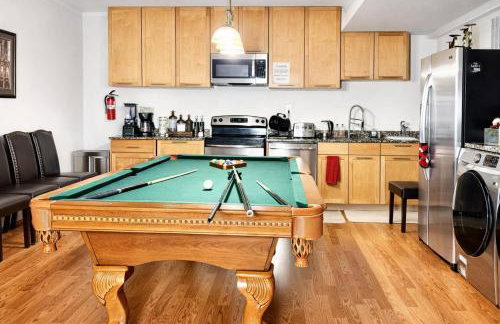 Luxurious 2BR Movie Theater Game Room Full Kitchen Gym - Foto 11