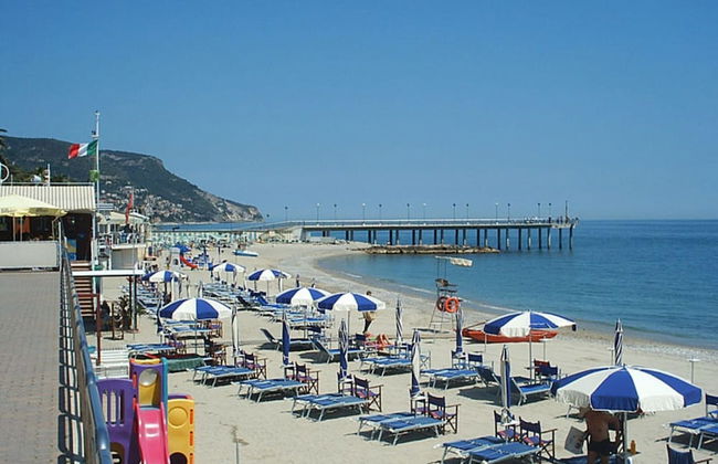 Apartment in Pietra Ligure With Garage - Foto 14