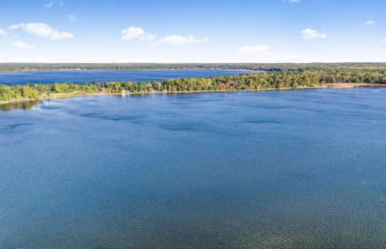 Renovated Lake Cabin with Fire Pit and Kayaks - Photo 66