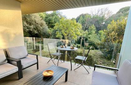 Oxford 1-bedroom apartment in a new building with pool and parking - Foto 1