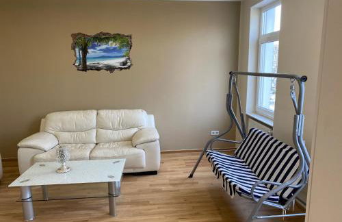 Zentrale 4 Zimmerwohnung mit kostenlosem Stellplatz - Foto 9