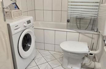 BEGE APARTMENTS WorkHaus - Photo 19