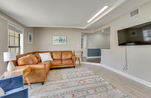 Spacious Fort Walton Beach Home about 2 Mi to Beach! - Foto 5