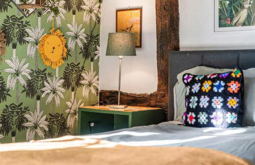 #54 The Balti Cottage Apartment - Sleeps 5 - Close to Kingsbury Water Park - " Perfect for Contractors and Families - Free parking" - Foto 5