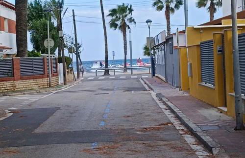 appartement lumineux piscine plage 250m centre ville grande terrasse portaventura - Foto 9