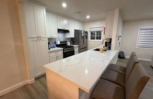 The Hayward Hearth, Serene 3BR Home, Cul-de-sac, Yard - Foto 45